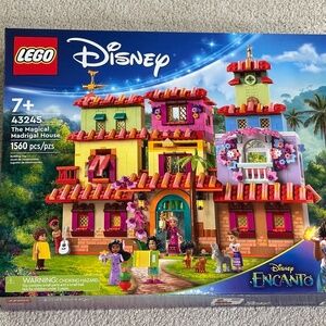 Brand New Lego 43245 Disney Encanto The Magical Madrigal House RETIRED Set 7+